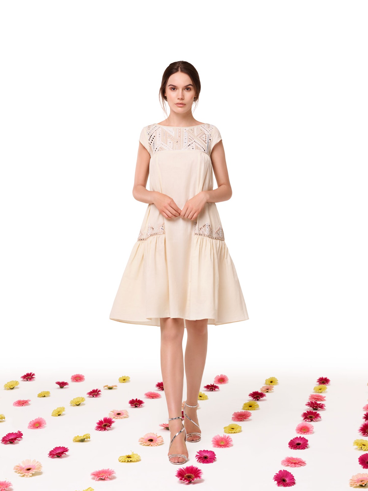 Khosla Jani SS19