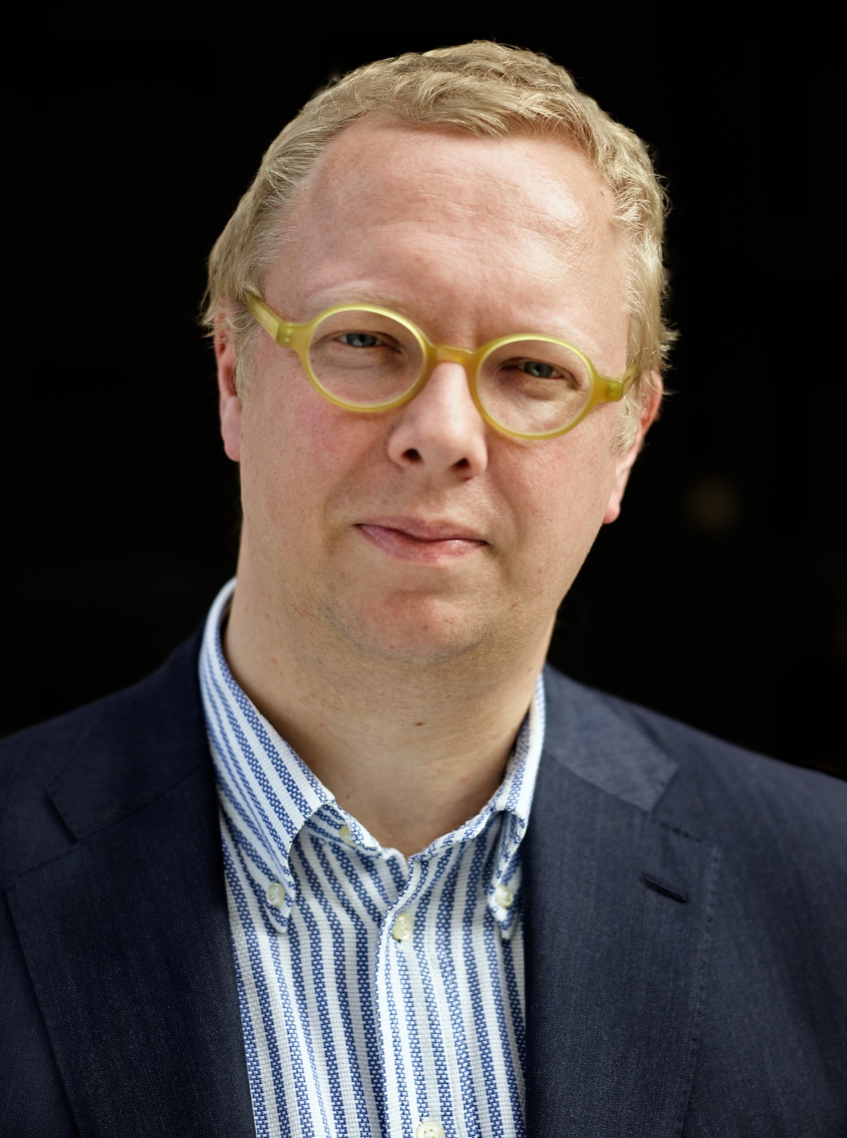 Dr. Tobias Hoffman